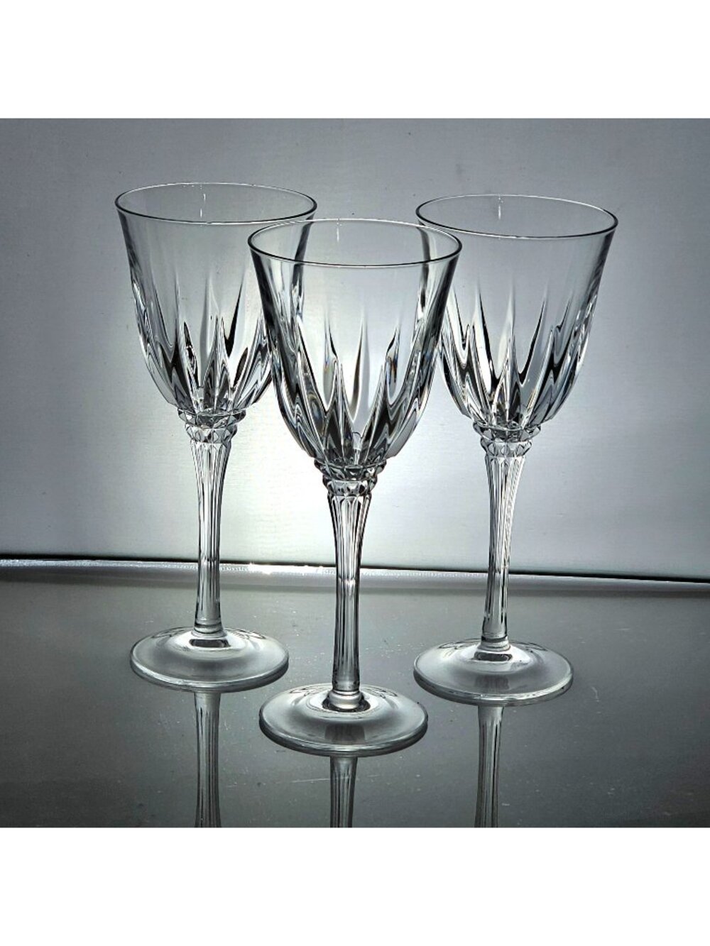 3 Cristal d'Arques Castel Wine Glasses 8" France fine crystal diamond cut stem